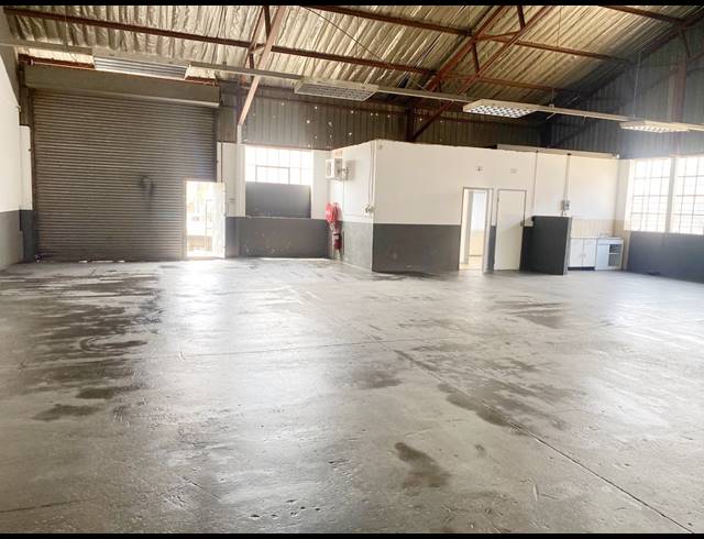 200M² WAREHOUSE TO LET IN ALRODE SOUTH